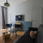 Charming Apartment 1Br-4P - Champs Elysee